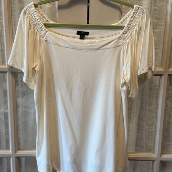 J. Jill Short Sleeve Top with Shoulder Detail - Picture 4 of 4